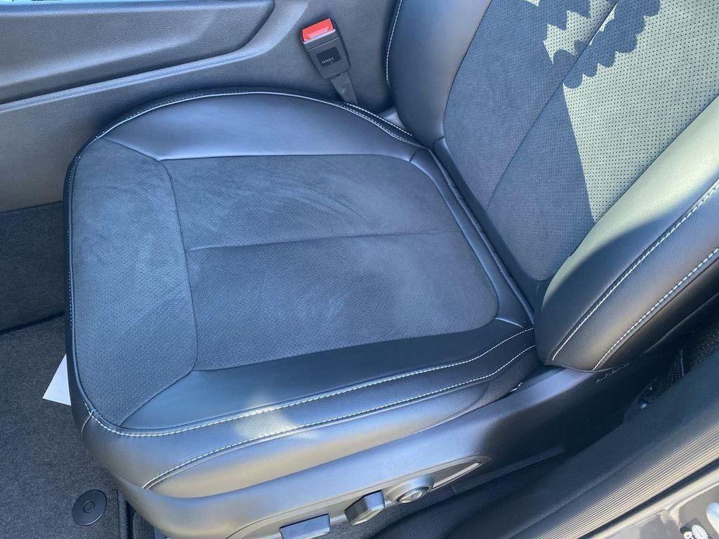 new 2025 Jeep Grand Cherokee car, priced at $45,711