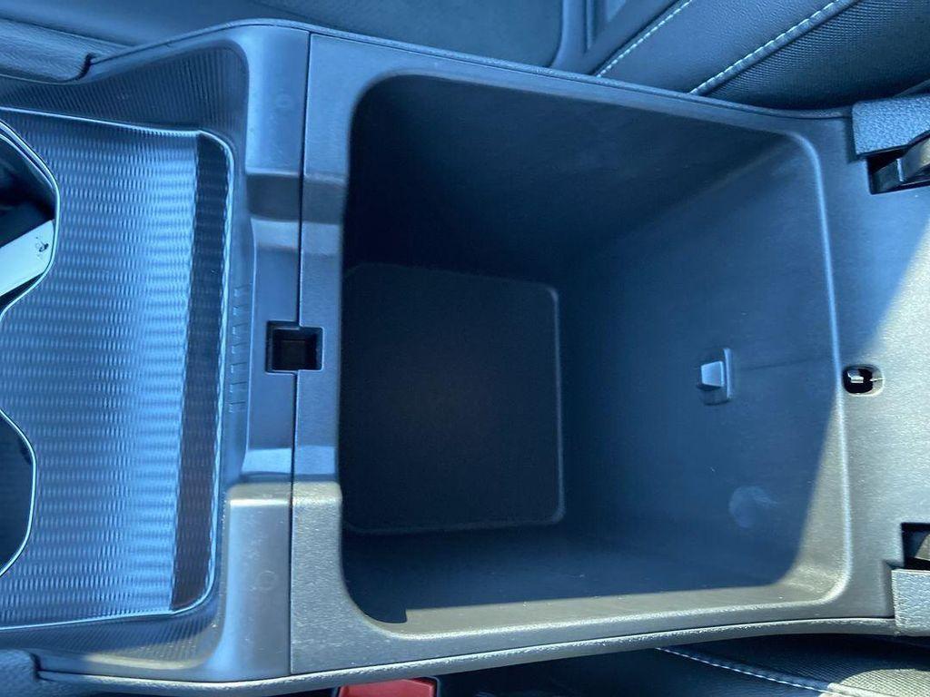 new 2025 Jeep Grand Cherokee car, priced at $45,711