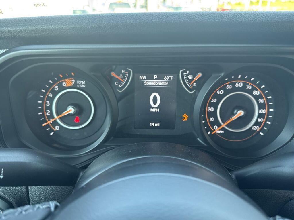 new 2025 Jeep Wrangler car, priced at $39,495