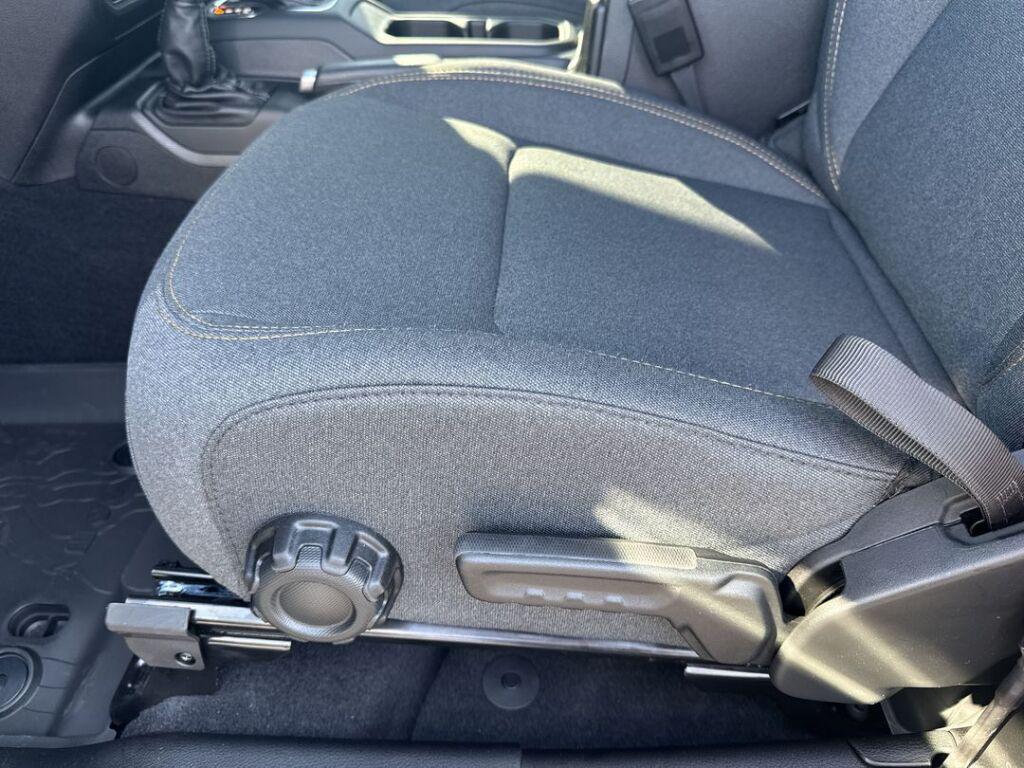 new 2025 Jeep Wrangler car, priced at $39,495