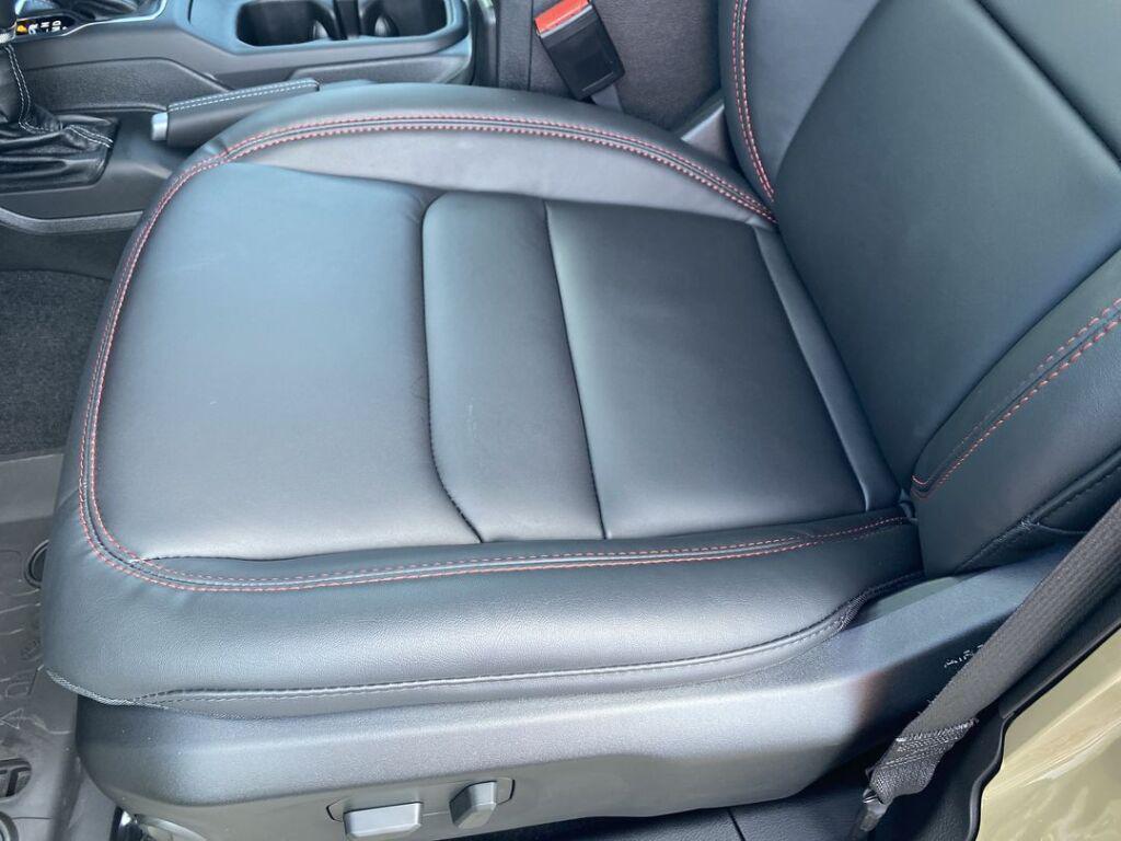 new 2025 Jeep Gladiator car, priced at $55,790