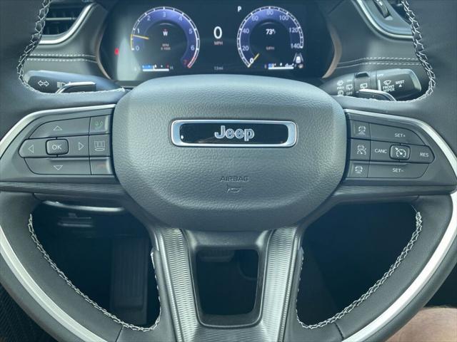 new 2025 Jeep Grand Cherokee car, priced at $42,019