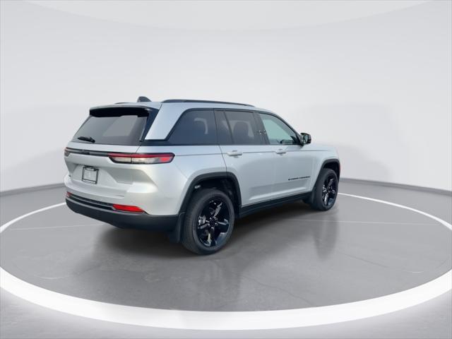 new 2025 Jeep Grand Cherokee car, priced at $42,019