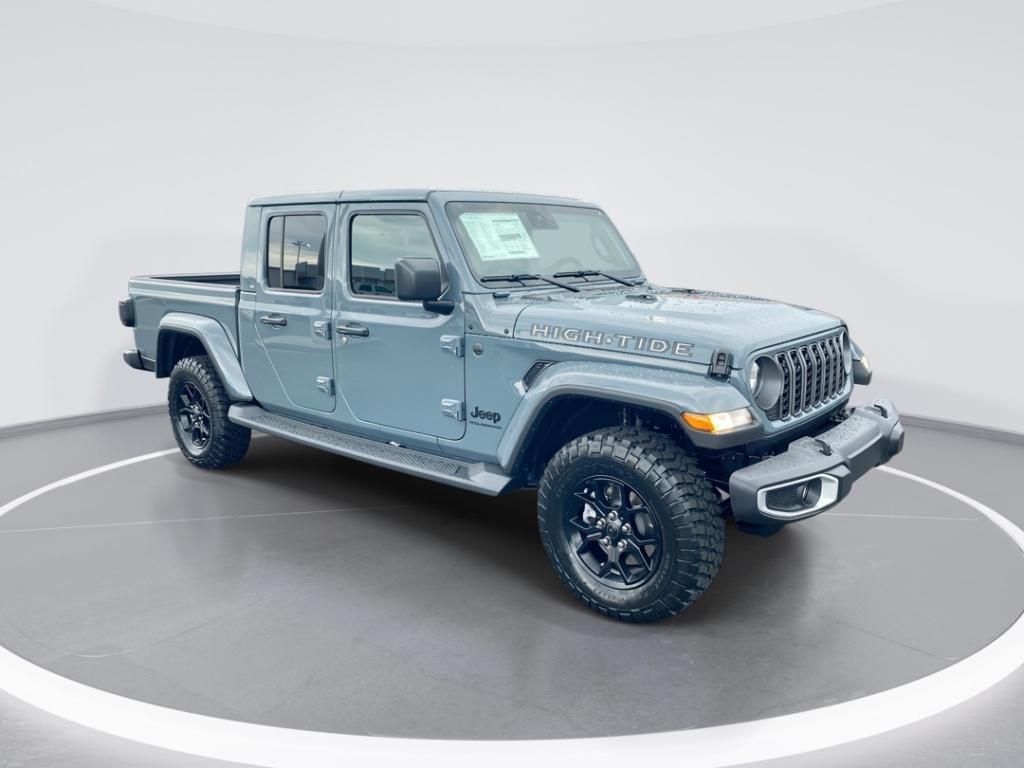 new 2025 Jeep Gladiator car, priced at $49,300