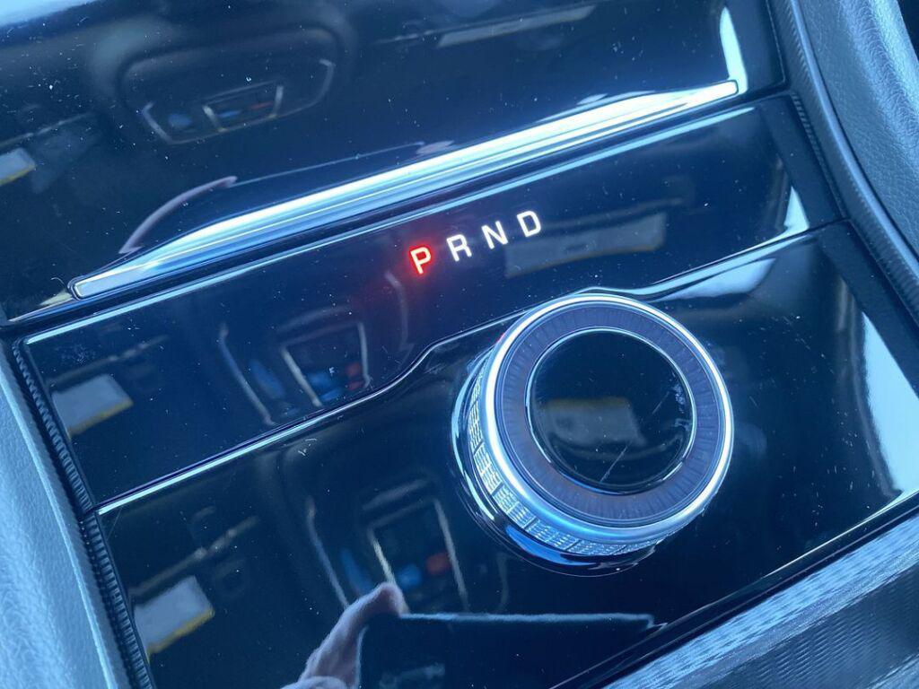 new 2025 Jeep Grand Cherokee car, priced at $43,190