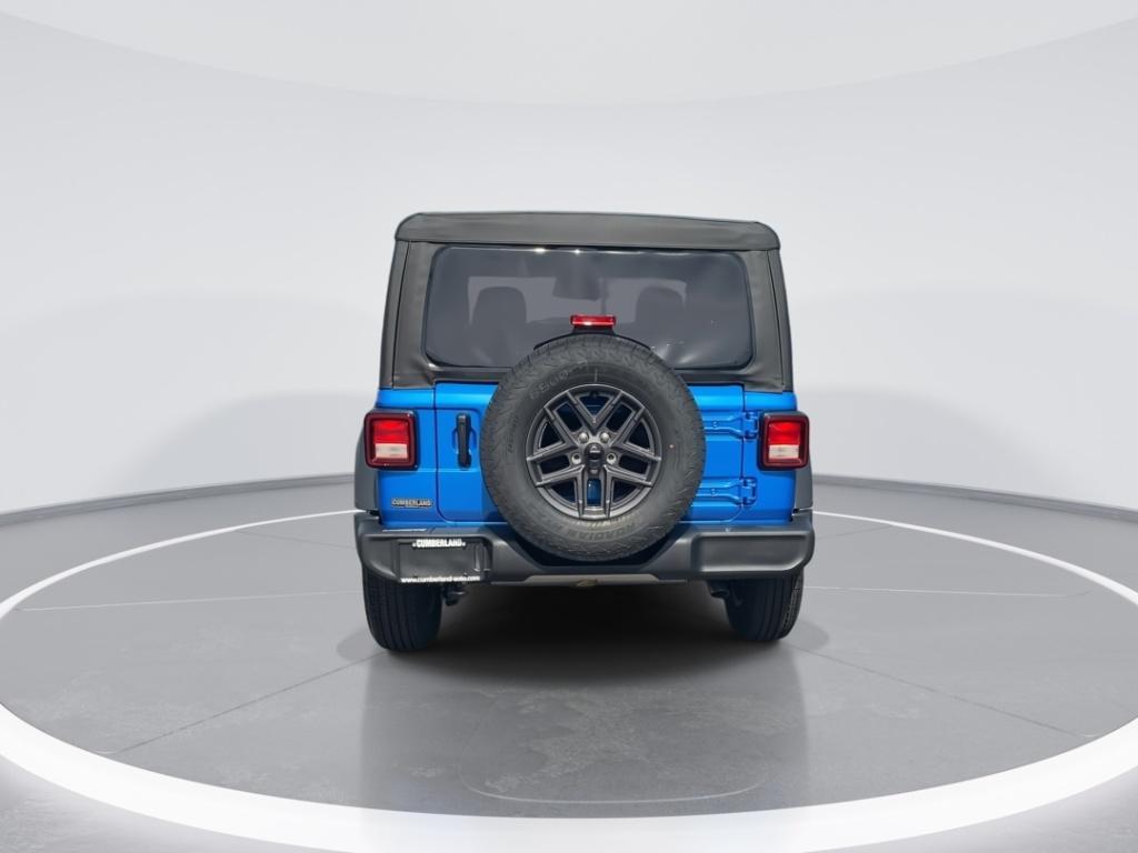 new 2025 Jeep Wrangler car, priced at $38,265