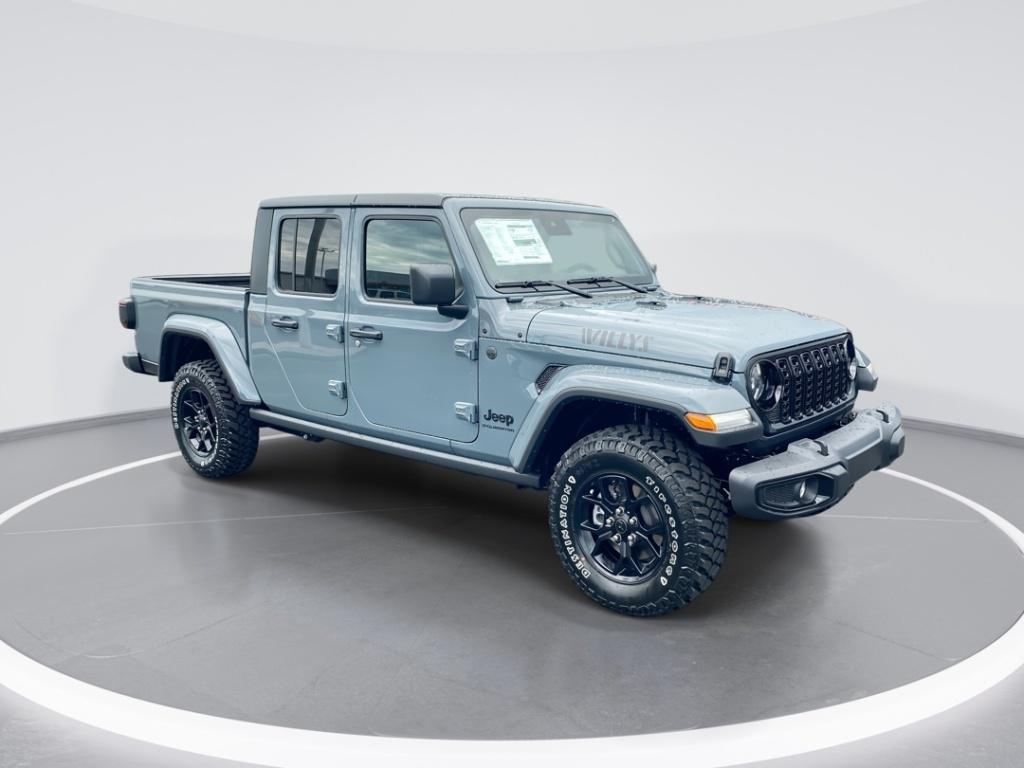 new 2025 Jeep Gladiator car, priced at $50,680
