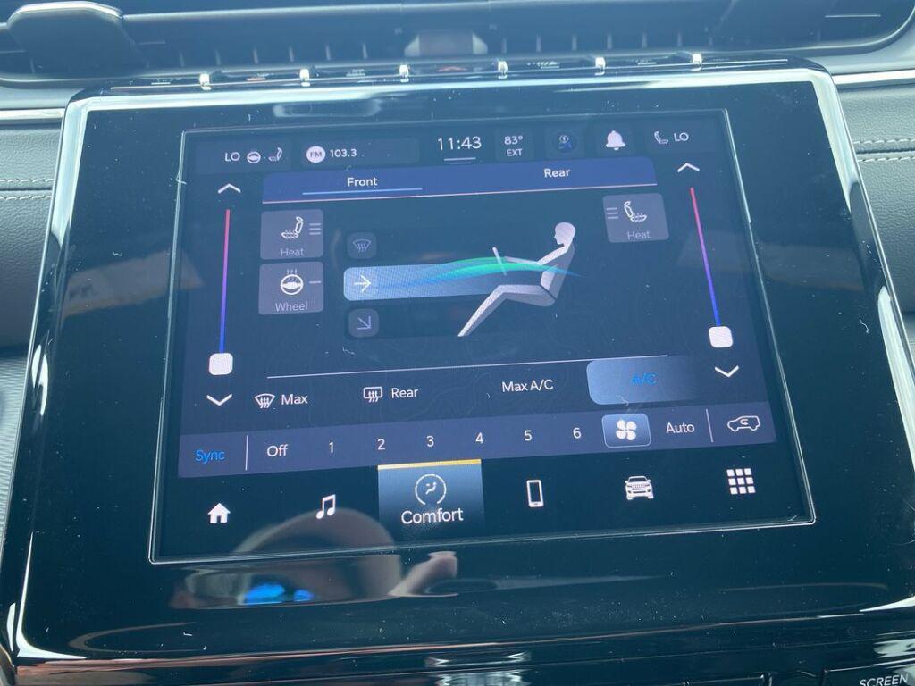 new 2025 Jeep Grand Cherokee L car, priced at $46,575