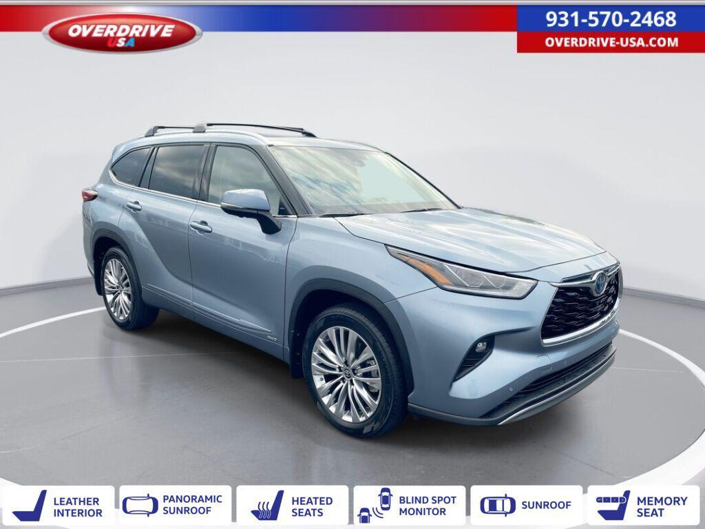 used 2023 Toyota Highlander Hybrid car, priced at $49,531