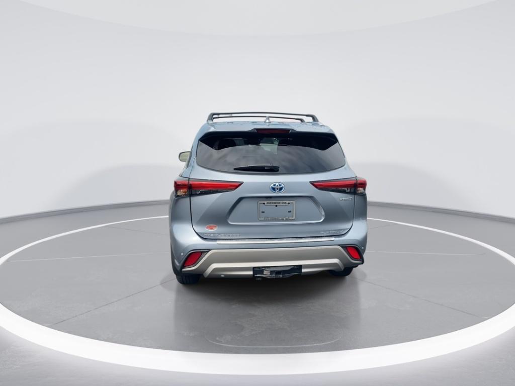 used 2023 Toyota Highlander Hybrid car, priced at $49,531