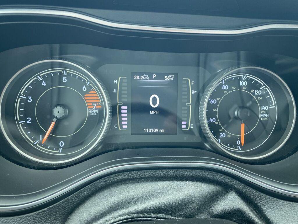 used 2019 Jeep Cherokee car, priced at $14,117