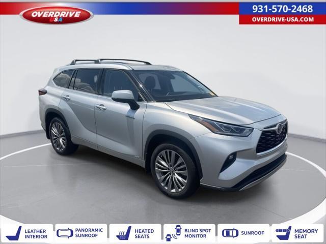 used 2021 Toyota Highlander Hybrid car, priced at $41,031