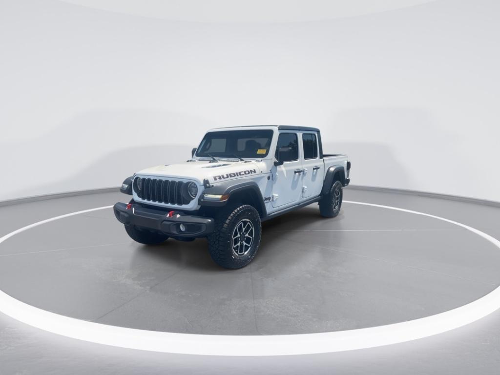 used 2024 Jeep Gladiator car, priced at $47,341