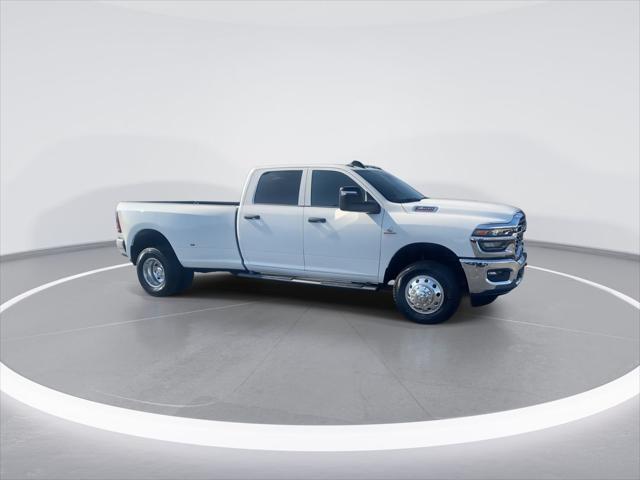 new 2025 Ram 3500 car, priced at $71,520