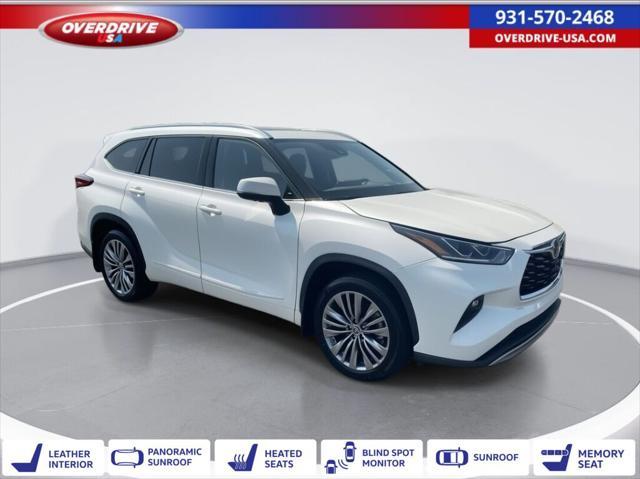 used 2020 Toyota Highlander car, priced at $35,703