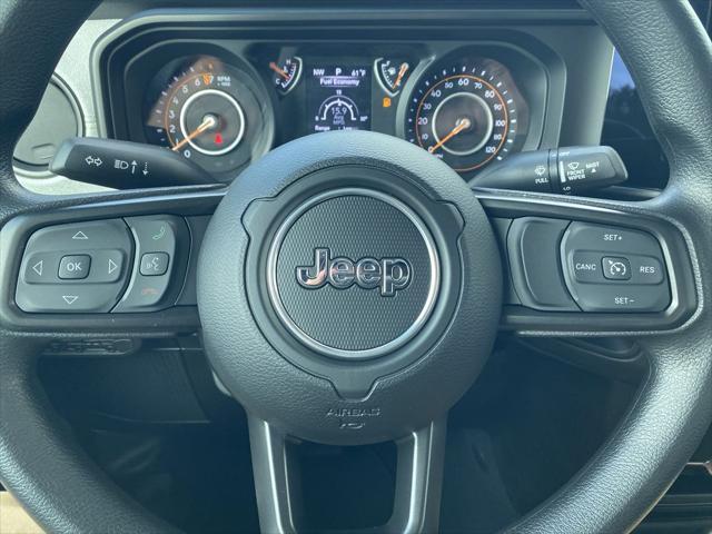 new 2025 Jeep Gladiator car