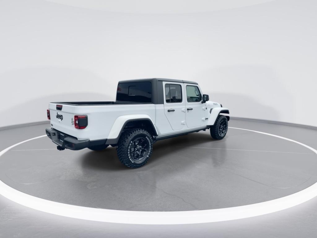 new 2025 Jeep Gladiator car, priced at $48,978