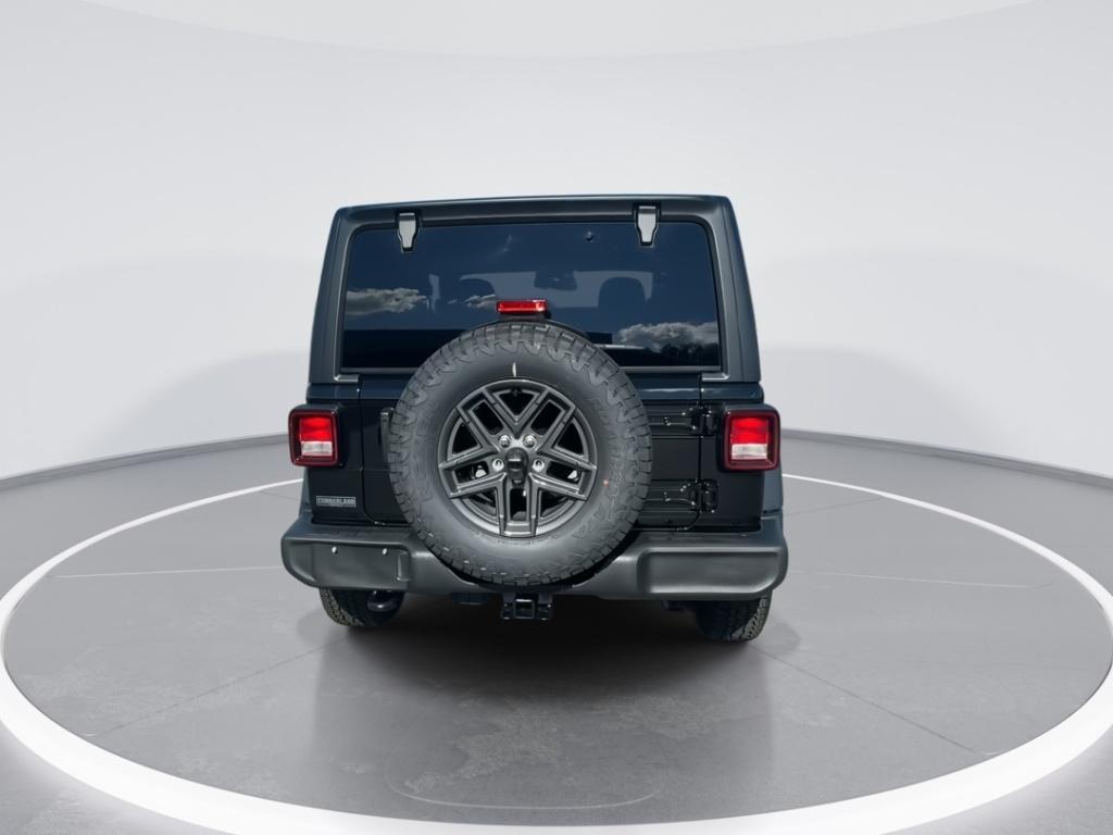 new 2026 Jeep Wrangler car, priced at $47,233