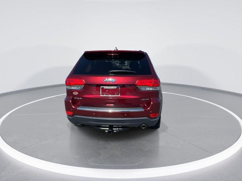 used 2018 Jeep Grand Cherokee car, priced at $13,645