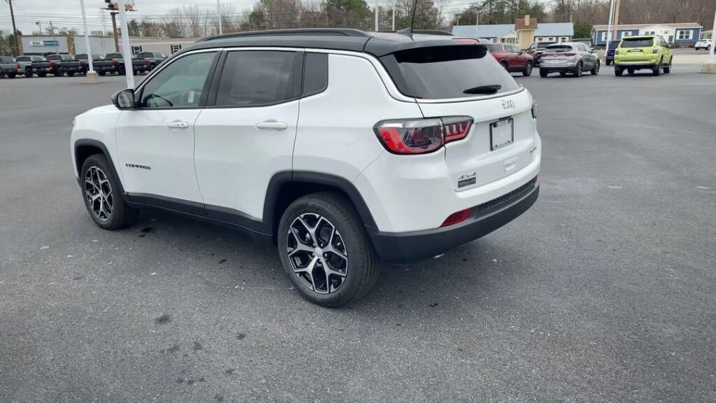 new 2024 Jeep Compass car, priced at $33,340
