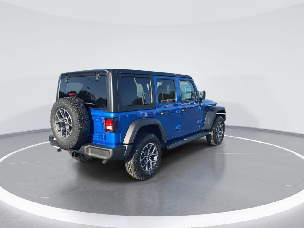 new 2025 Jeep Wrangler car, priced at $47,460