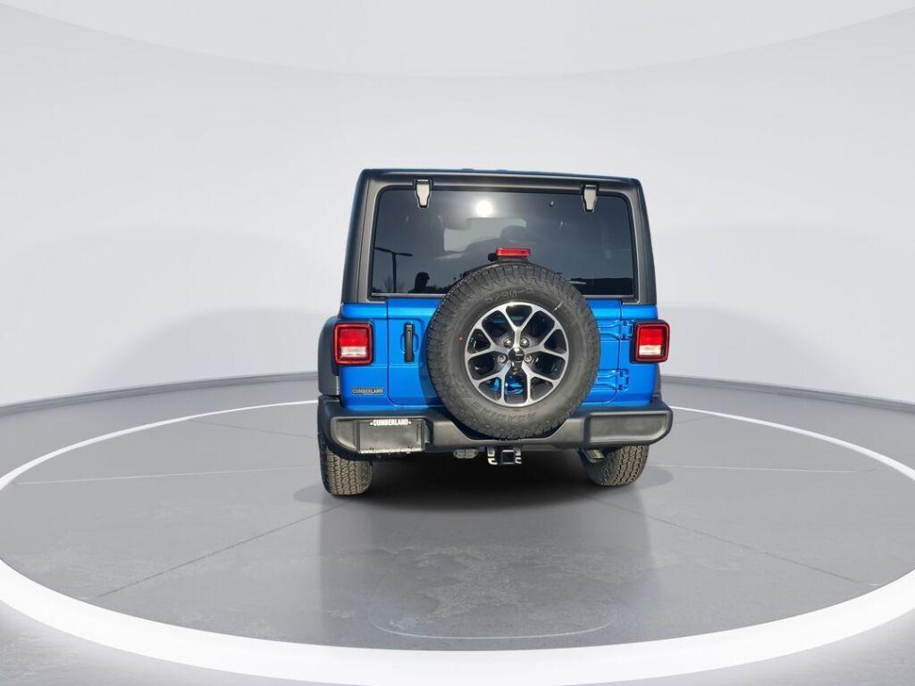 new 2025 Jeep Wrangler car, priced at $47,460