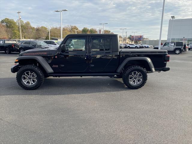 new 2025 Jeep Gladiator car