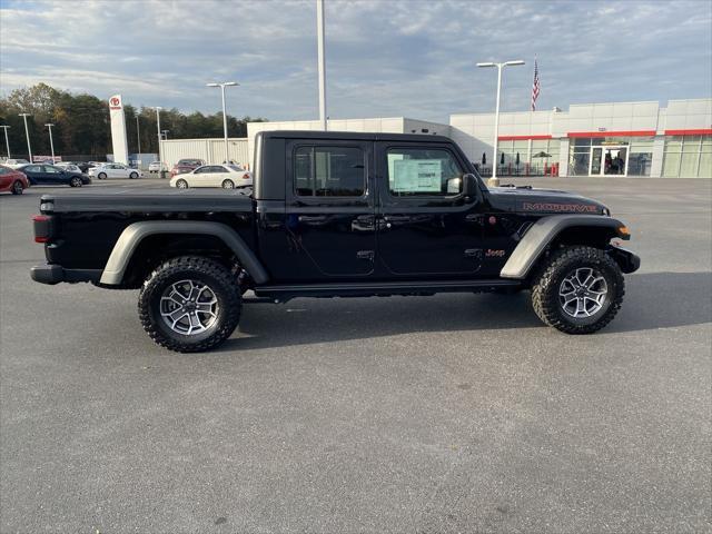 new 2025 Jeep Gladiator car