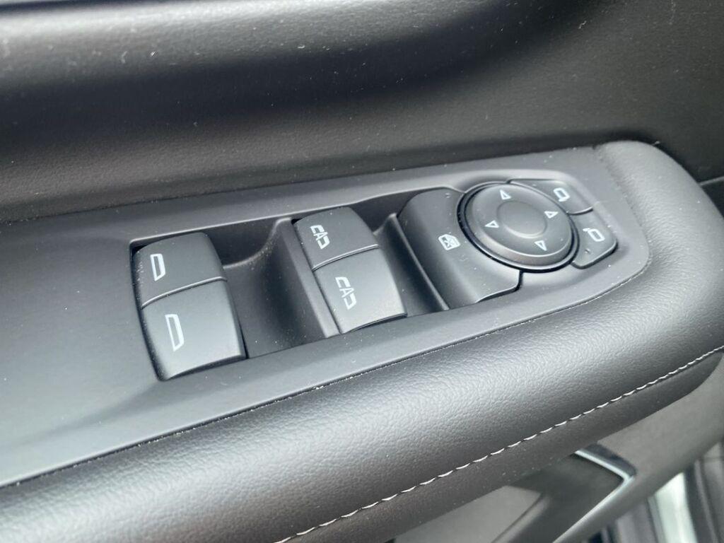 used 2023 Chevrolet Suburban car, priced at $43,995