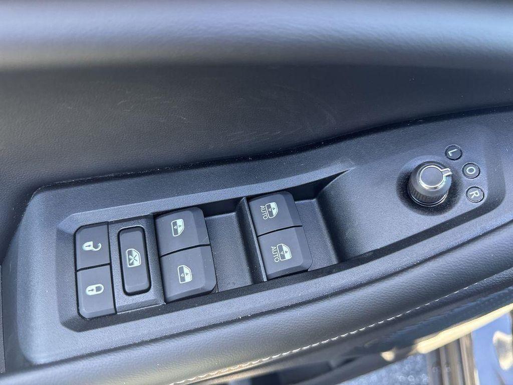 new 2025 Jeep Grand Cherokee L car, priced at $51,449