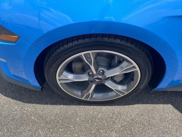 used 2022 Ford Mustang car, priced at $39,887