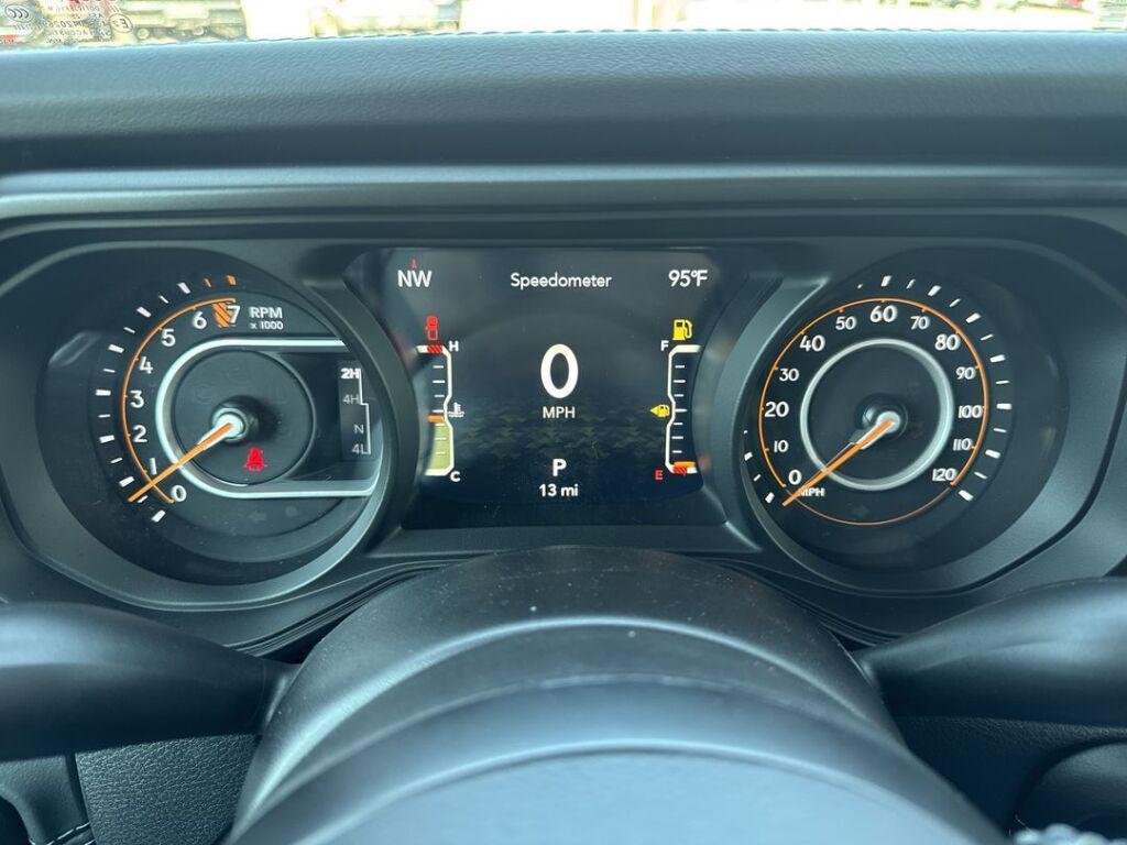 new 2025 Jeep Gladiator car, priced at $60,917