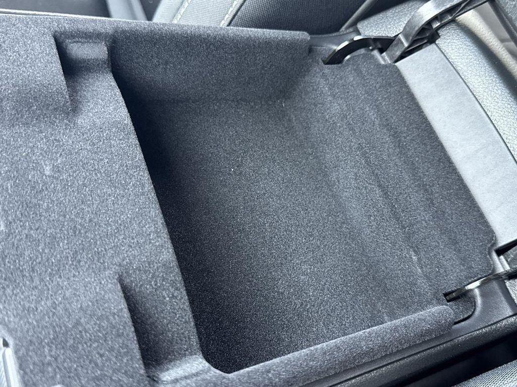 new 2025 Jeep Grand Cherokee car, priced at $39,989