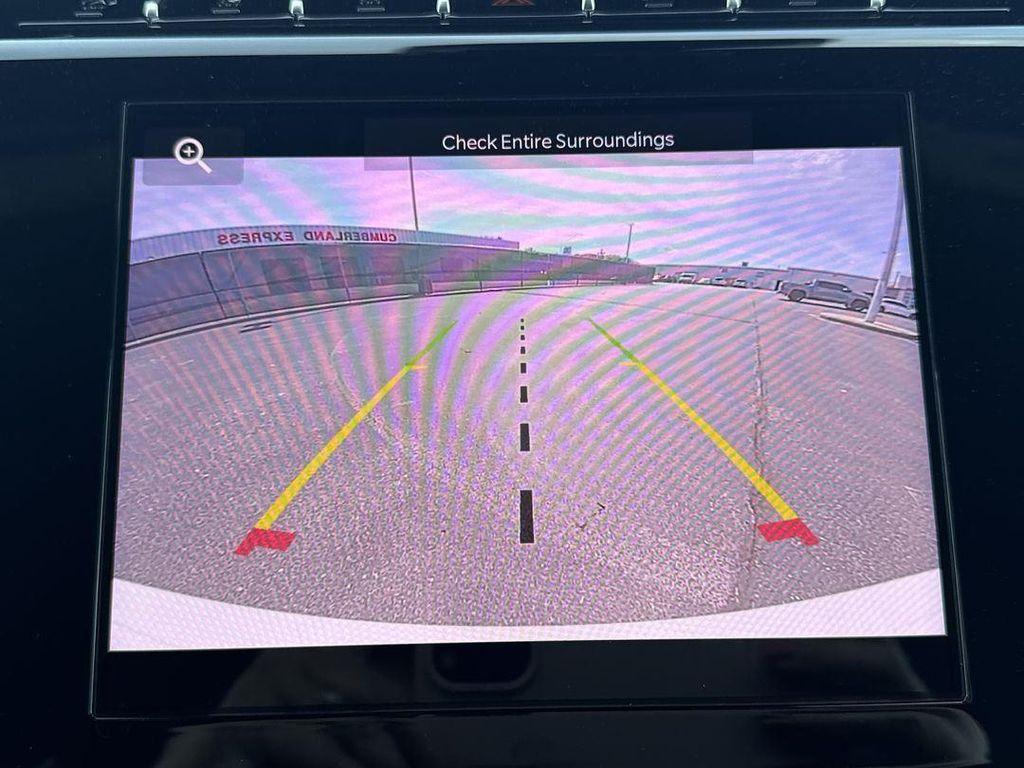 new 2025 Jeep Grand Cherokee car, priced at $39,989