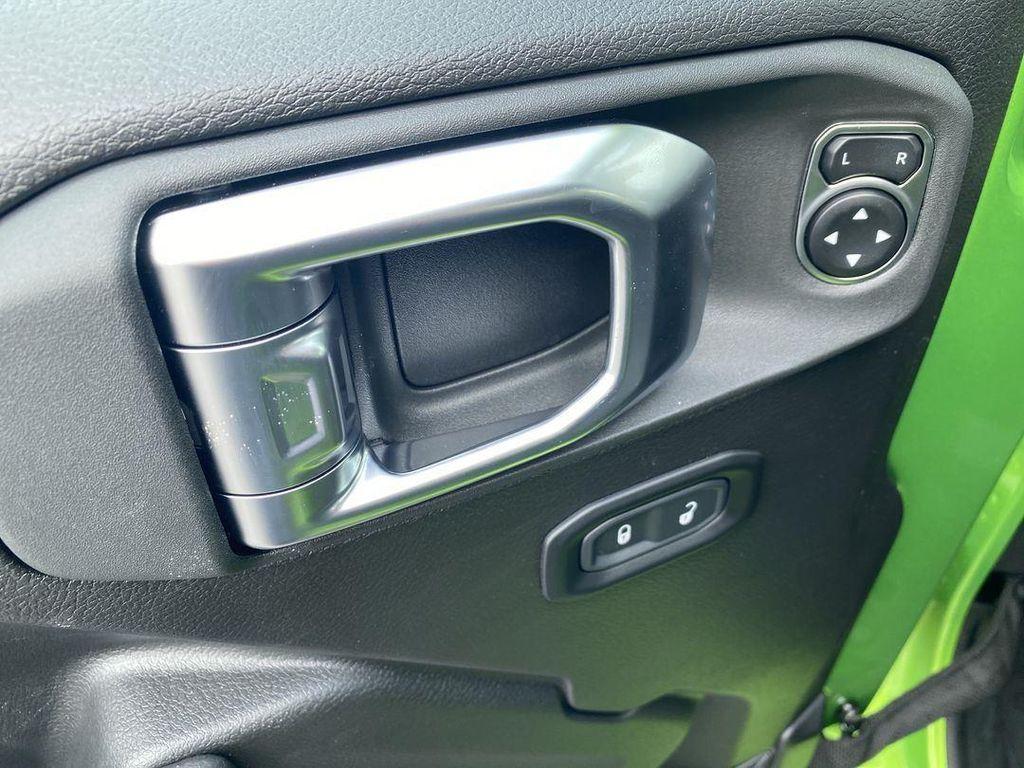 new 2025 Jeep Wrangler car, priced at $49,767