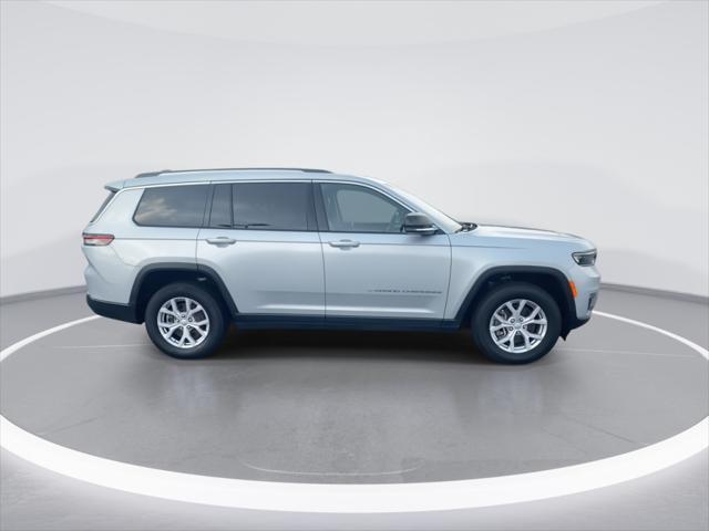 used 2022 Jeep Grand Cherokee L car, priced at $32,011