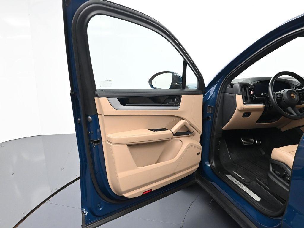 used 2024 Porsche Cayenne car, priced at $78,900