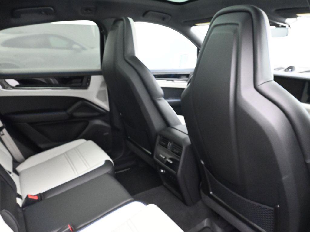 used 2025 Porsche Cayenne car, priced at $102,991
