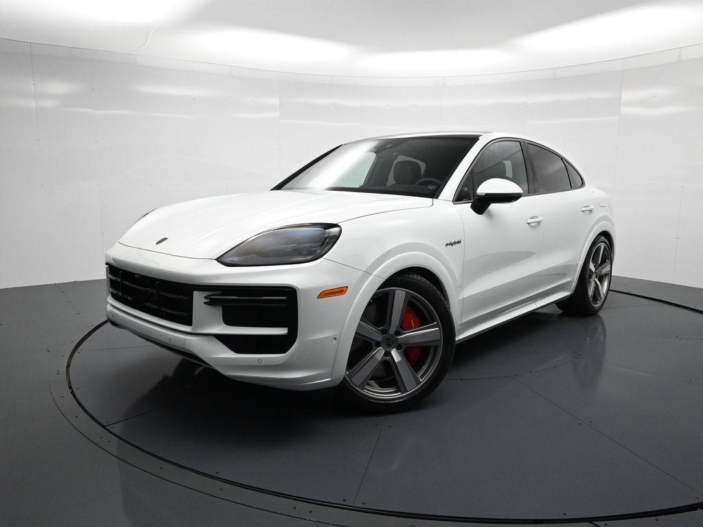 new 2026 Porsche Cayenne car, priced at $182,290