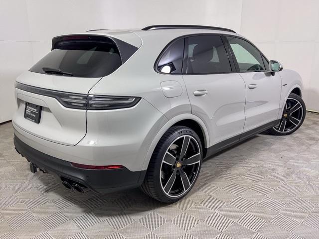 used 2022 Porsche Cayenne E-Hybrid car, priced at $74,991