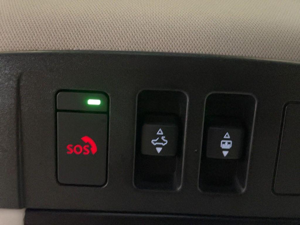 used 2024 Nissan Pathfinder car, priced at $35,921