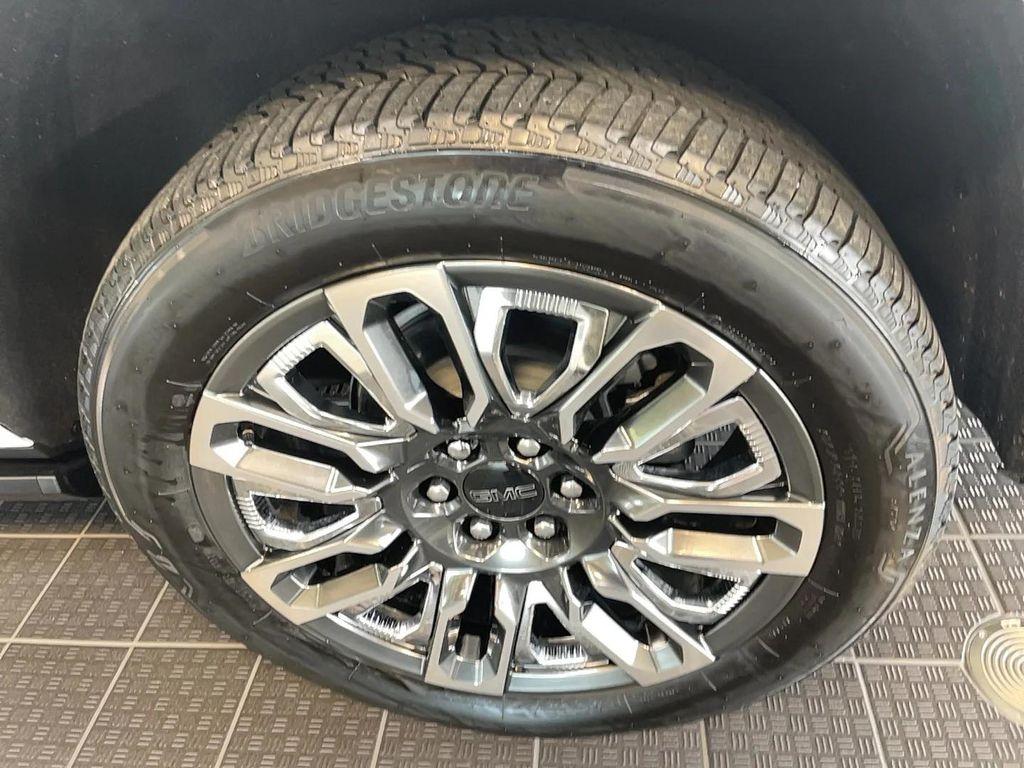used 2024 GMC Yukon XL car, priced at $94,951