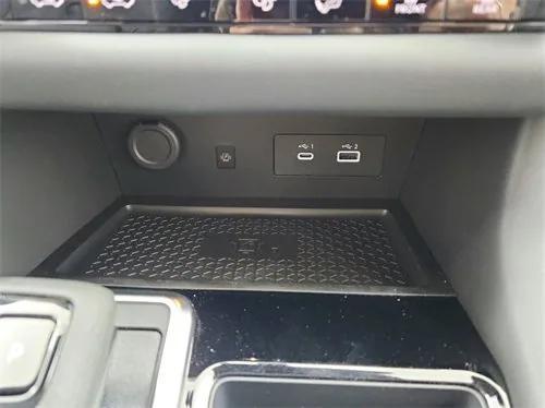 new 2025 Nissan Pathfinder car, priced at $49,555