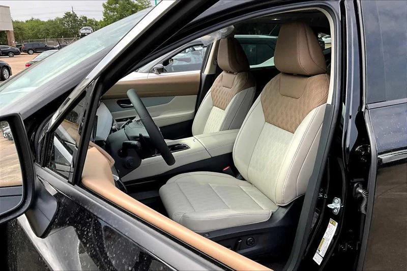 new 2025 Nissan Murano car, priced at $52,480