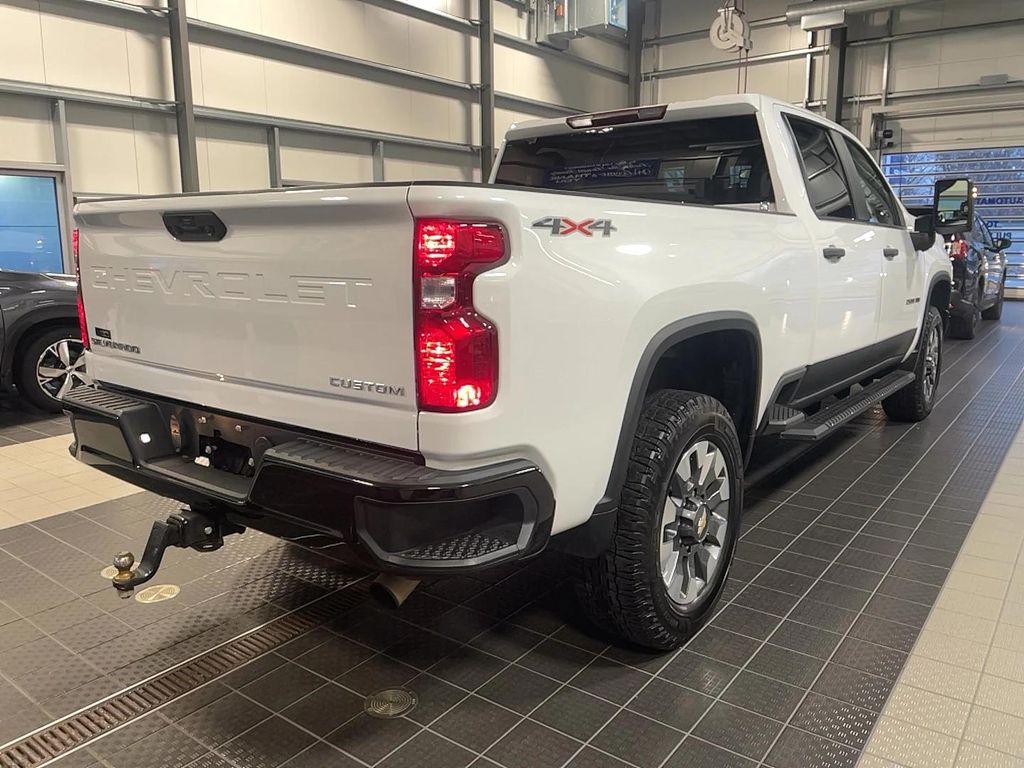 used 2022 Chevrolet Silverado 2500 car, priced at $39,991