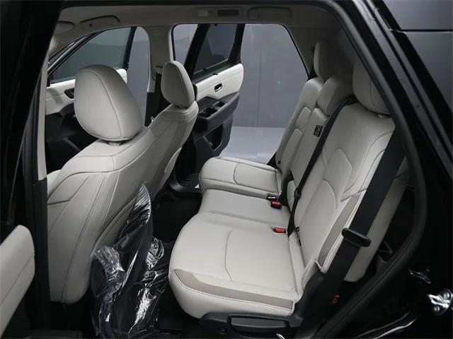 new 2025 Nissan Pathfinder car, priced at $49,950