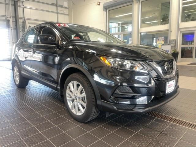 used 2022 Nissan Rogue Sport car, priced at $22,525