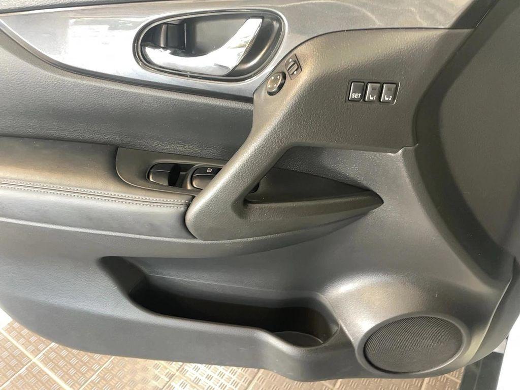 used 2018 Nissan Rogue car, priced at $16,951