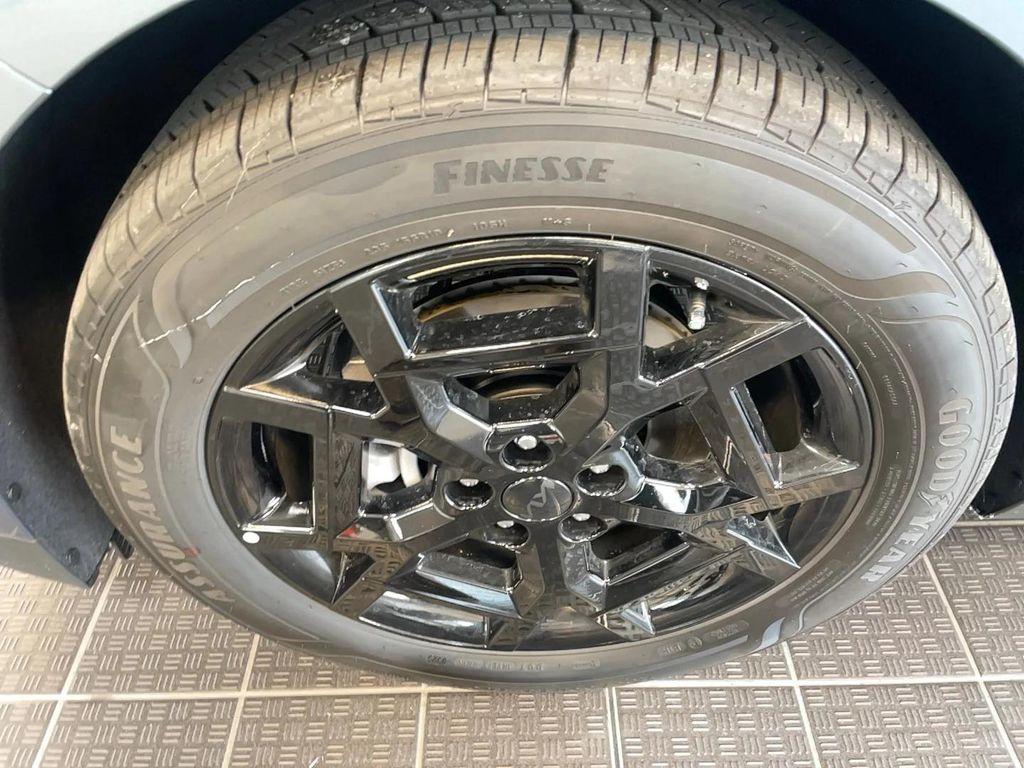 used 2026 Kia Carnival car, priced at $52,951