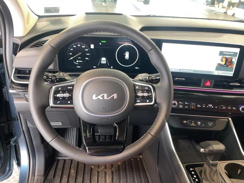 used 2026 Kia Carnival car, priced at $52,951